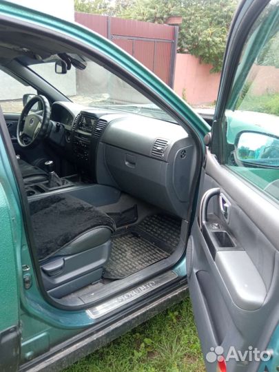 Kia Sorento 2.5 МТ, 2003, битый, 280 000 км