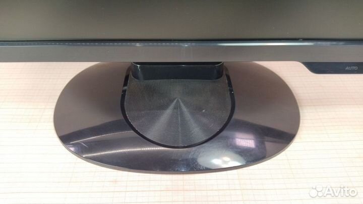 Монитор б/у 23