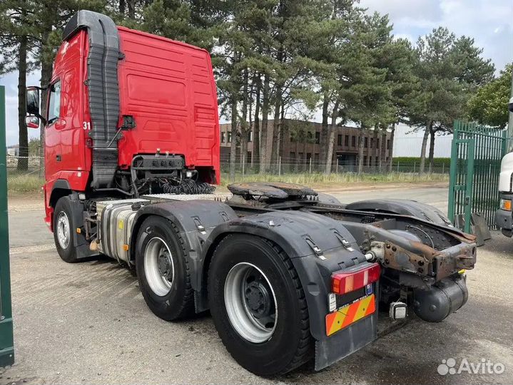 Pазбираем грузовик Volvo FH 2008-2013