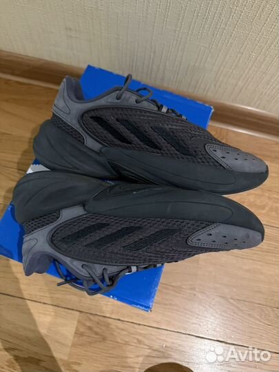 Кроссовки adidas ozelia 38