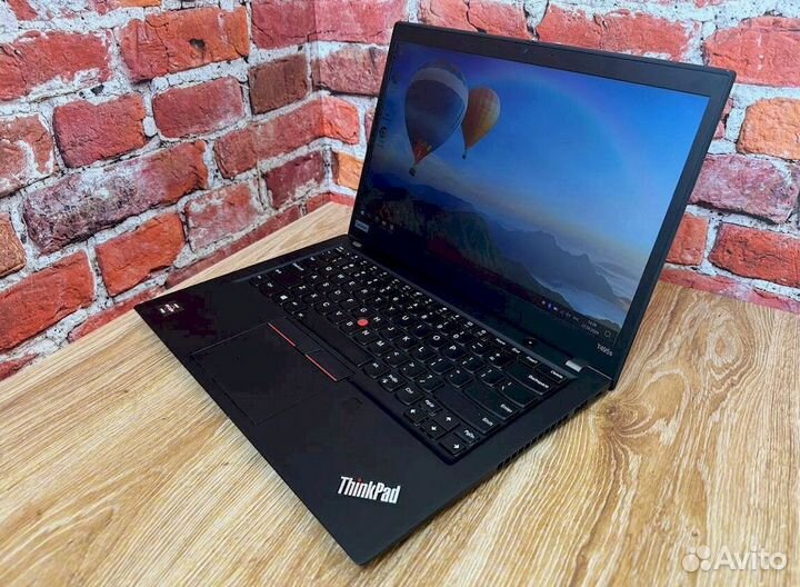 Для игр работы Ноутбук Lenovo thinkpad T495s