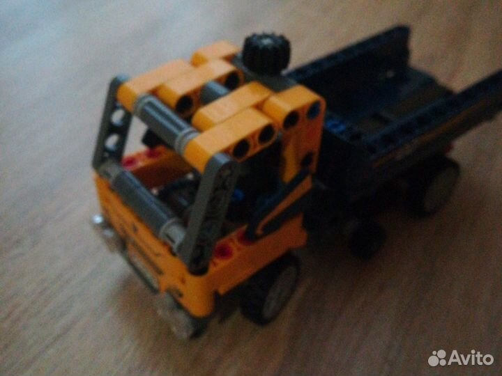 Lego Technic самосвал