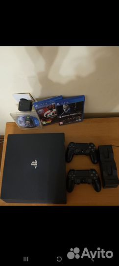 Игровая приставка ps4 pro 1tb