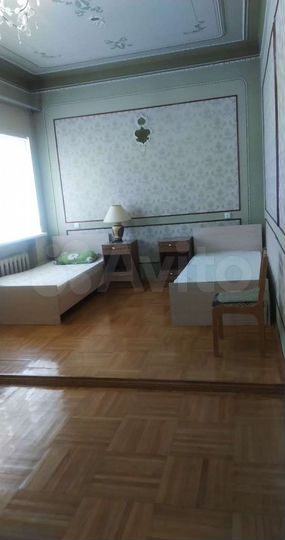 Комната 20 м² в 4-к., 2/2 эт.