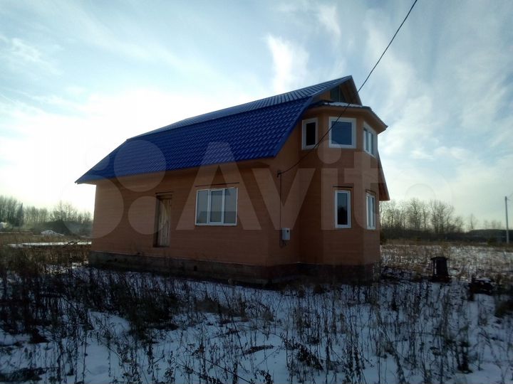 Дом 192 м² на участке 17,3 сот.