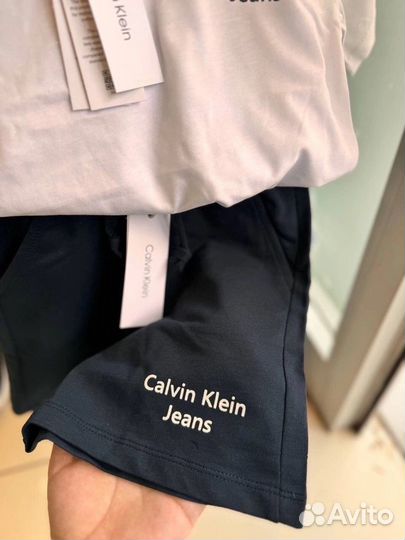 Костюм детский Calvin Klein