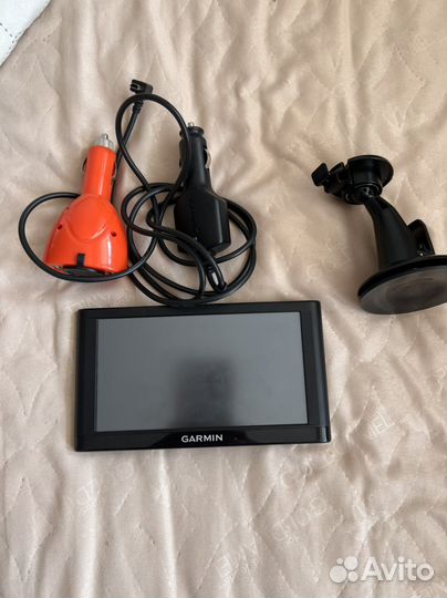 Автомобильный навигатор garmin