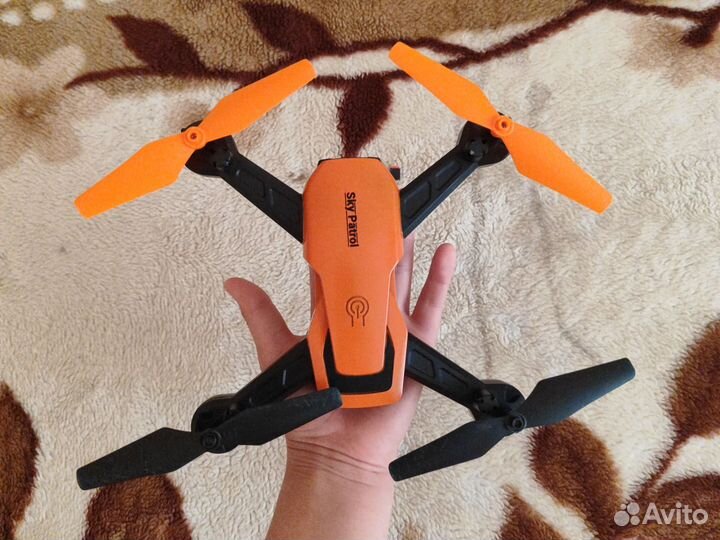 Квадрокоптер с камерой