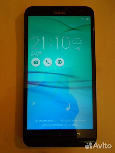 Asus ZenFone 2 Deluxe, 2/16 ГБ