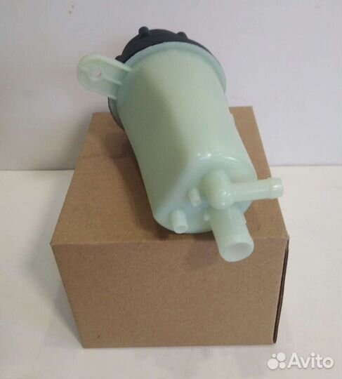 Форд Фокус 2 бачок гур