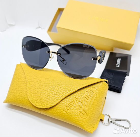 Солнцезащитные очки Loewe