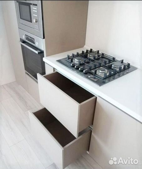 Кухонный гарнитур