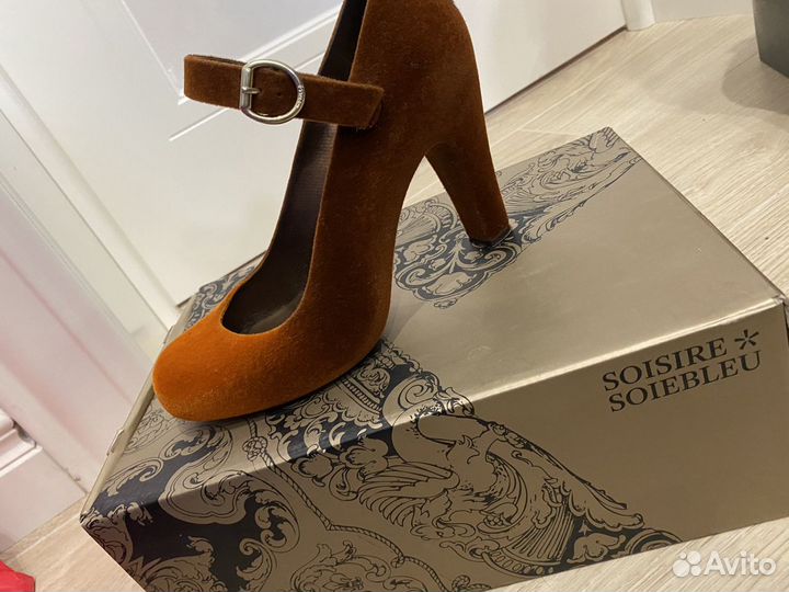 Замшевые туфли Франция