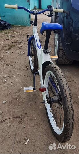 Велосипед Forward cosmo 18 2.0 белый