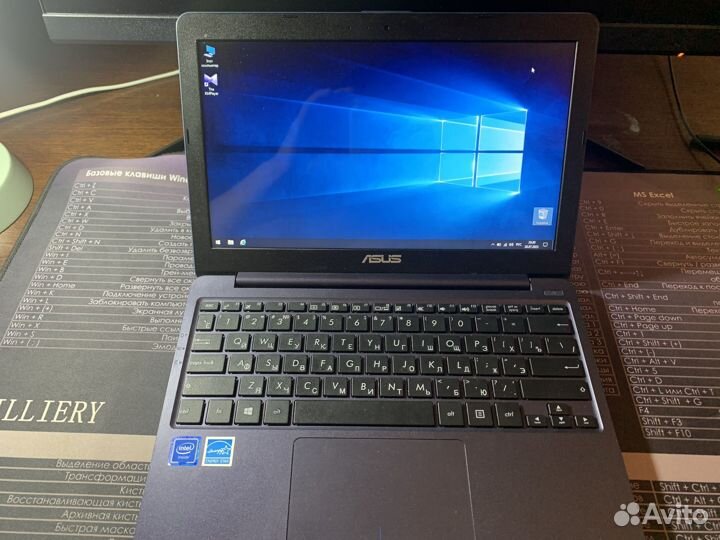Ноутбук asus e203m