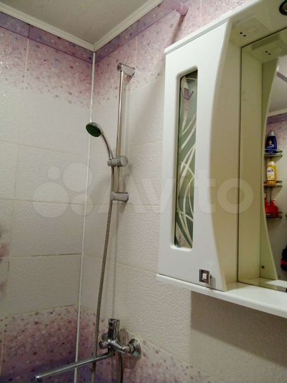 4-к. квартира, 72 м², 3/3 эт.