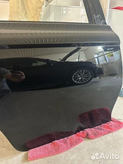 Дверь на toyota Camry 70