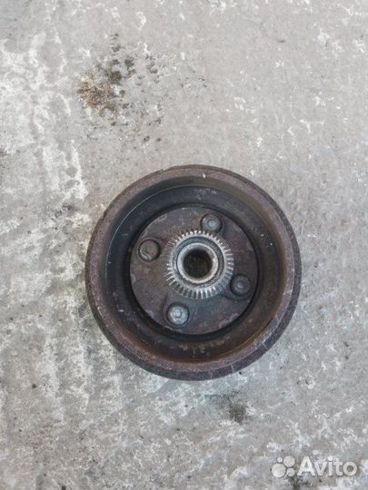 Ступица задняя Nissan March CG10