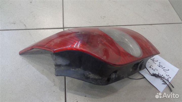 Фонарь задний наружный правый Renault Laguna 2 20