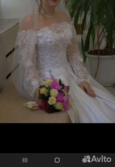 Свадебное платье