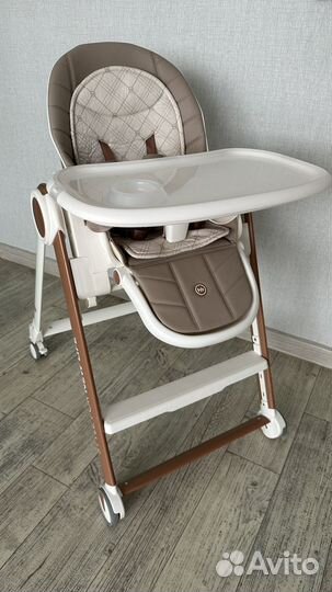 Стульчик для кормления happy baby berny v2