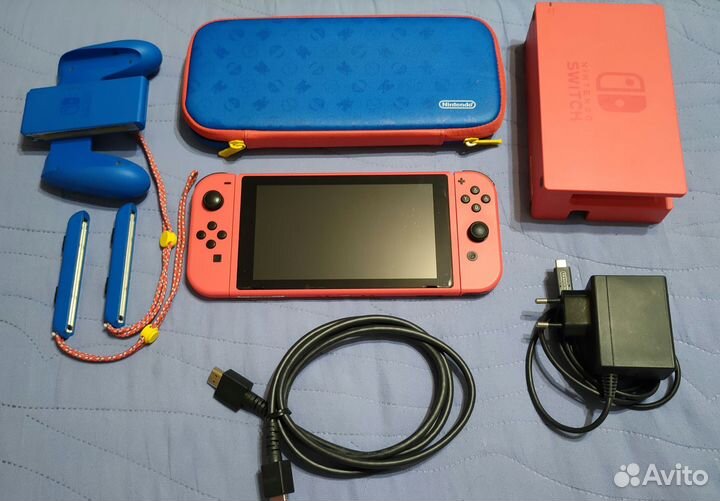 Nintendo Switch Rev.2 +SD карта, игры и чехол