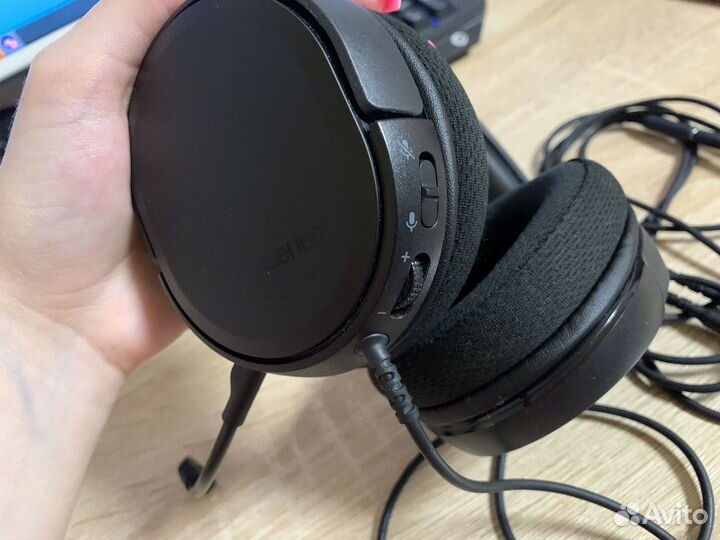 Гарнитура steelseries