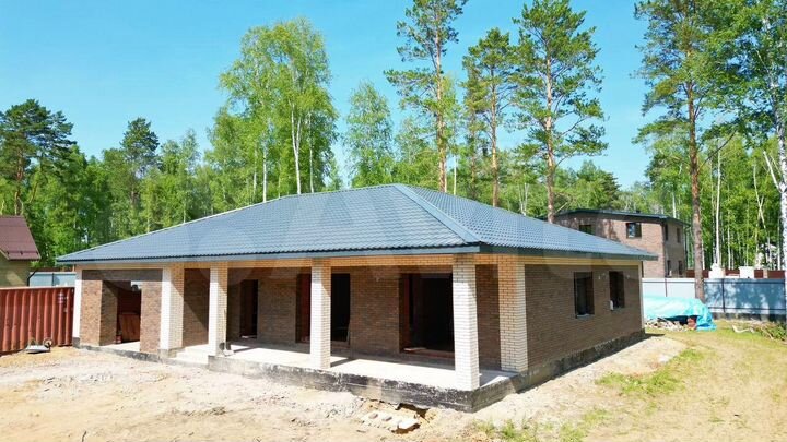 Дом 205 м² на участке 10 сот.