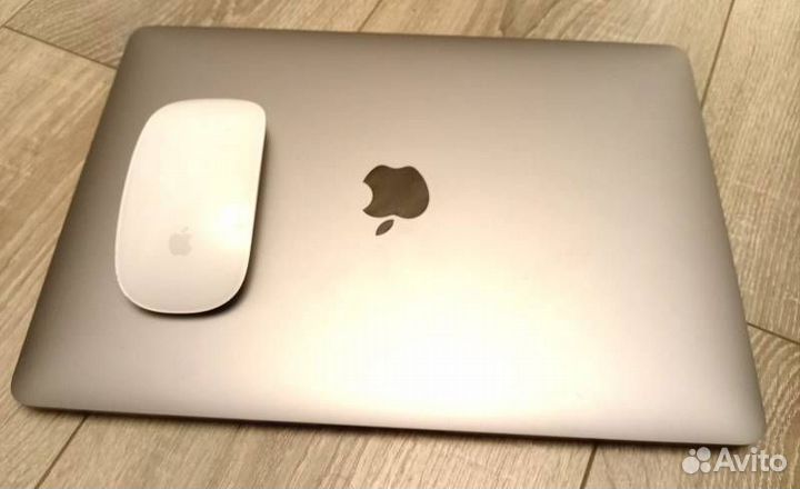 Ноутбук apple macbook