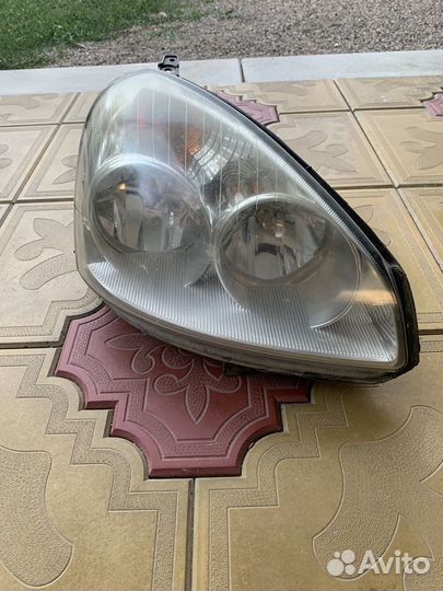Фара правая на priora