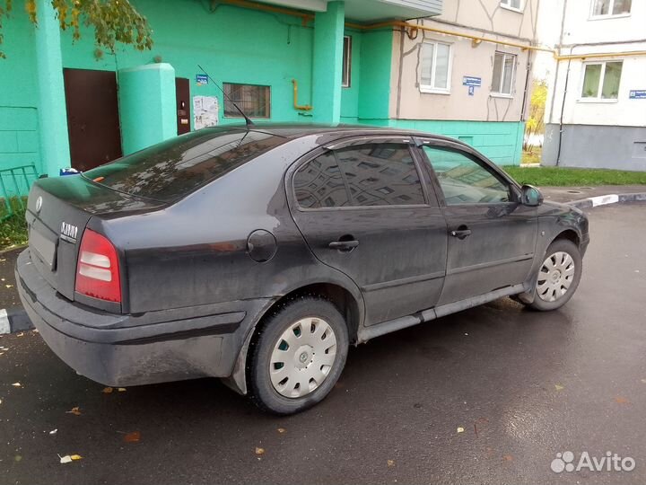 Skoda Octavia 1.6 МТ, 2010, 250 000 км