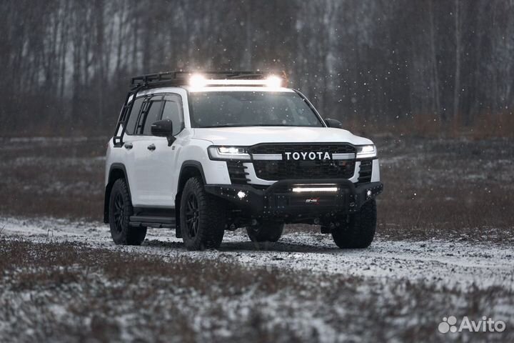 Бампер передний BMS PRO Toyota Land Cruiser 300