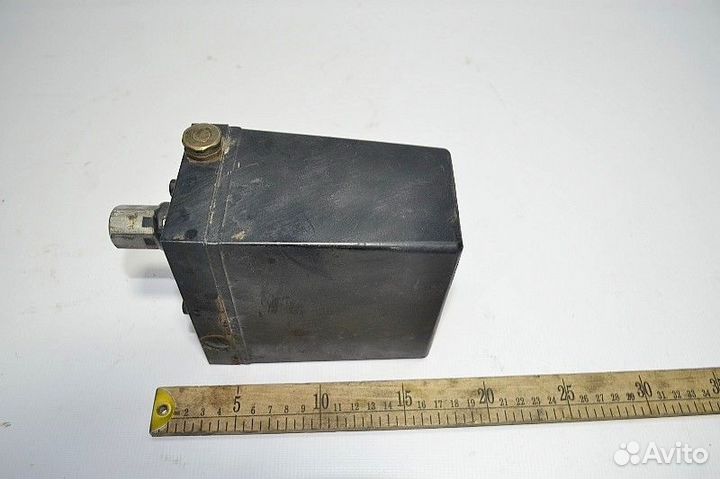 Насос подъема кабины volvo FH (01.12)