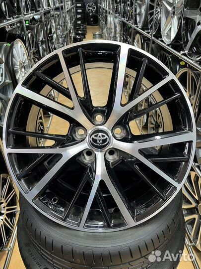 Диски литые R18 5*114.3 Toyota стиль