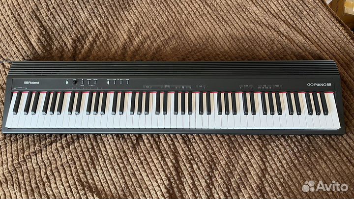 Цифровое пианино Roland go piano 88