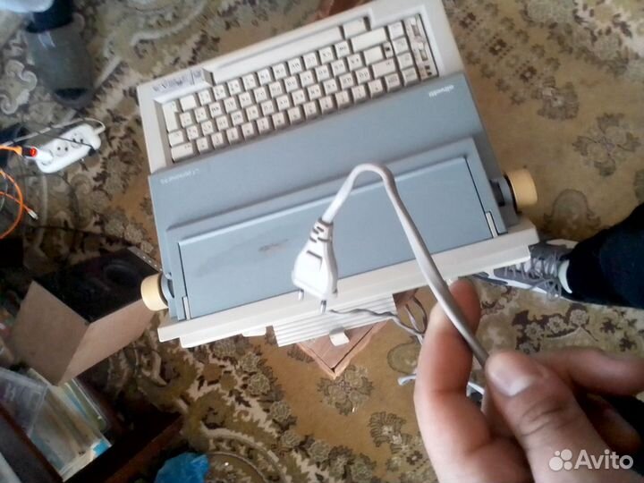 Пишущая машинка Olivetti ET personal 55