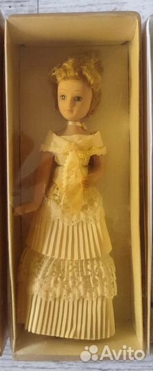 Кукла фарфоровая коллекционная
