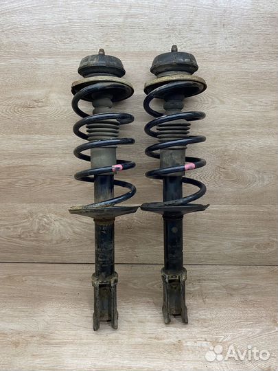 Комплект передних стоек Renault Logan 1 ST236