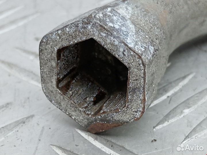 Ключ Skoda Rapid 2013 4D0012219A