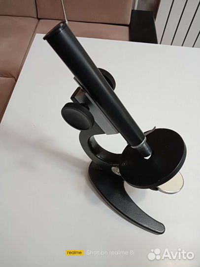 Микроскоп школьный