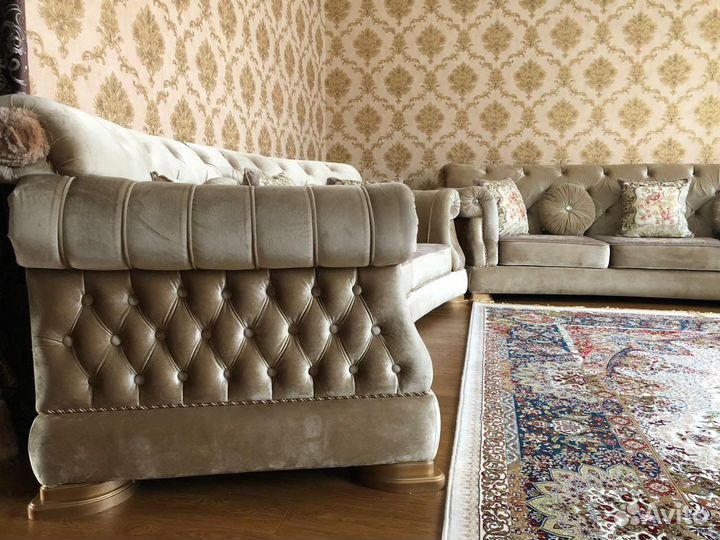 Диван отлчиный