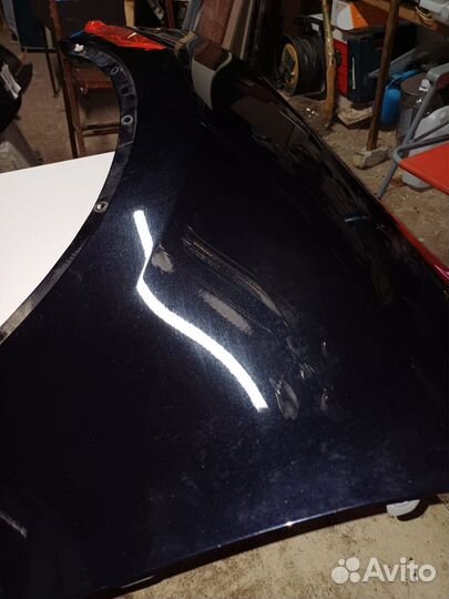 Крыло левое touareg nf 7P6821105