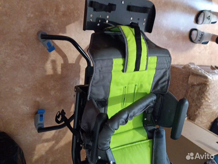 Коляска домашняя для детей-инвалидов с дцп