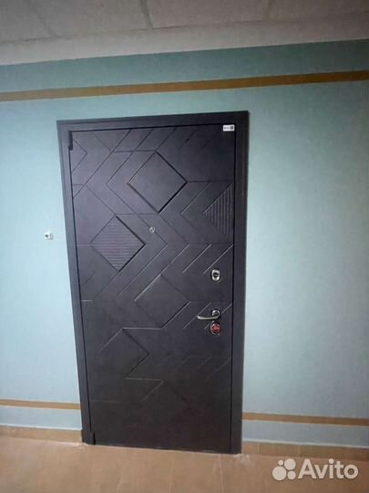 Установка входных дверей