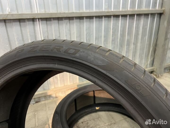 Pirelli P Zero PZ4 265/35 R22 102V