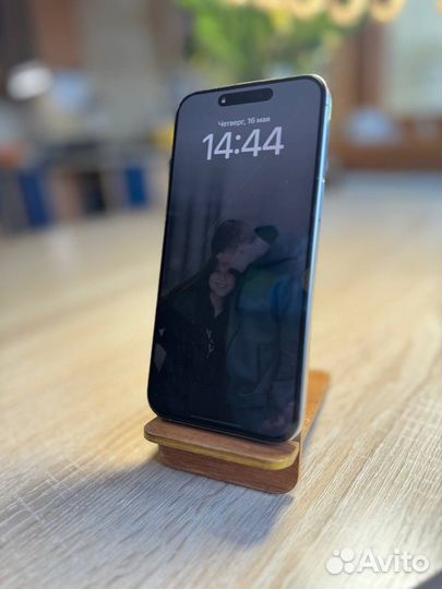 iPhone 15 pro max 256gb sim esim