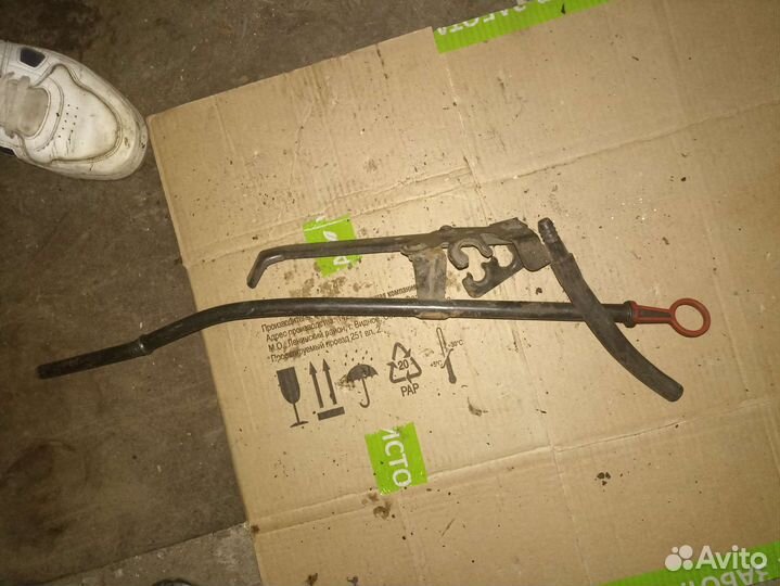 Масляный щуп двигателя BMW 5 E34