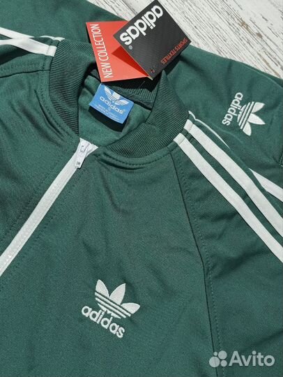 Спортивный костюм adidas