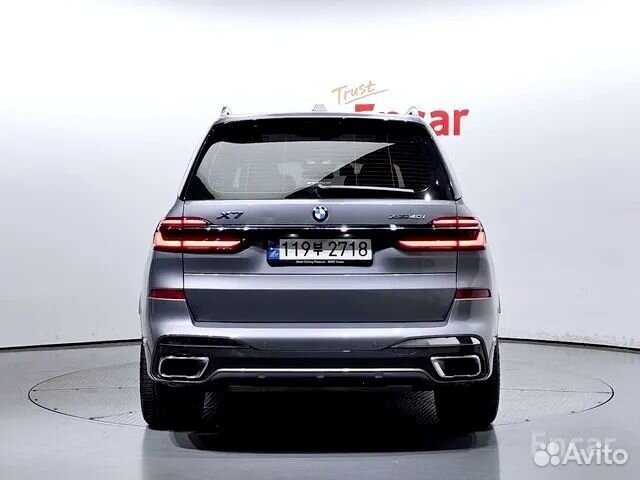 BMW X7 3.0 AT, 2024, 17 500 км