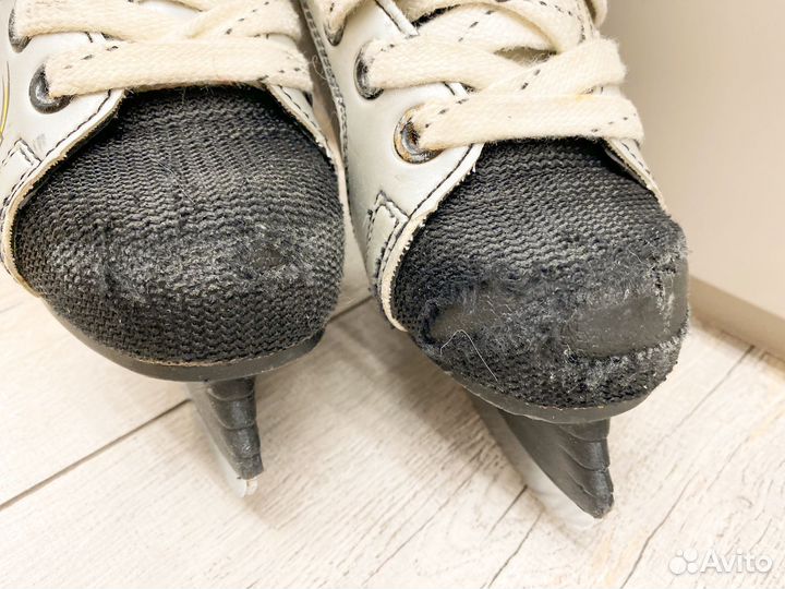 Коньки хоккейные детские 30 размер